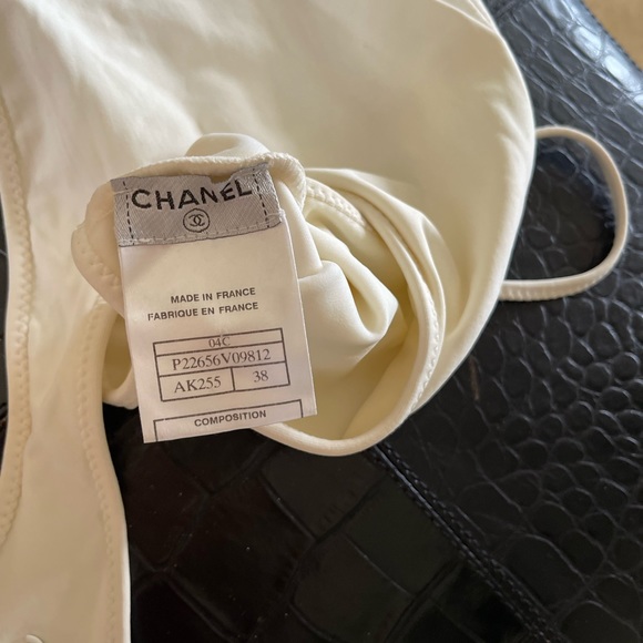VINTAGE CHANEL WHITE LOGO SWIMSUIT💝HP - Picture 8 of 14